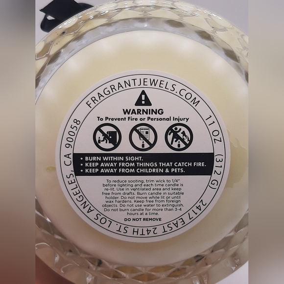 Passionfruit & Guava Satin Candle - Fragrant Jewels - Picture 5 of 5